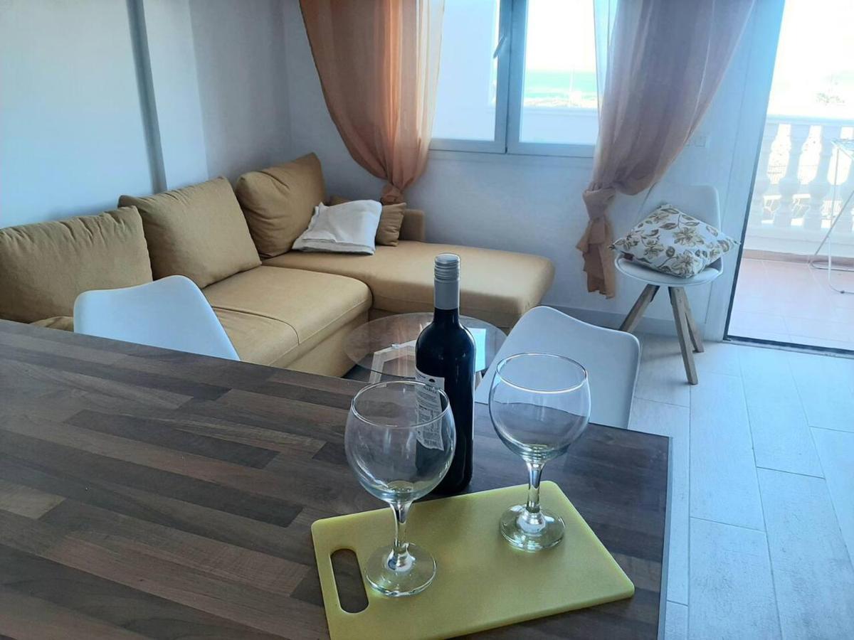 1 Bedroom Giuly Sea Views In Los Cristianos Los Cristianos  Εξωτερικό φωτογραφία